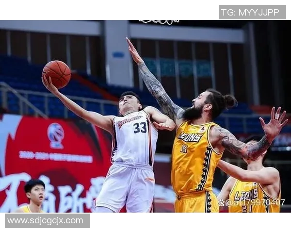 重庆排球队以57分领跑奥运会积分榜展现强大实力和团队精神 重庆排球队以57分领跑奥运会积分榜展现强大实力和团队精神