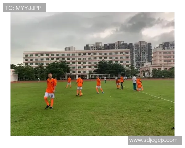 重庆篮球队创下速度新纪录引发热议全队士气高涨奋勇争先 重庆篮球队创下速度新纪录引发热议全队士气高涨奋勇争先