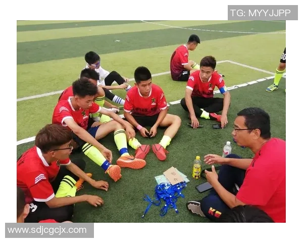 金马大马校区足球明星闪耀校园赛场展现青春风采与团队精神