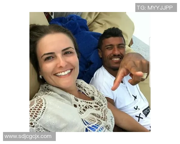 欧美足球明星女友大揭秘她们的魅力与风采尽在其中 欧美足球明星女友大揭秘她们的魅力与风采尽在其中